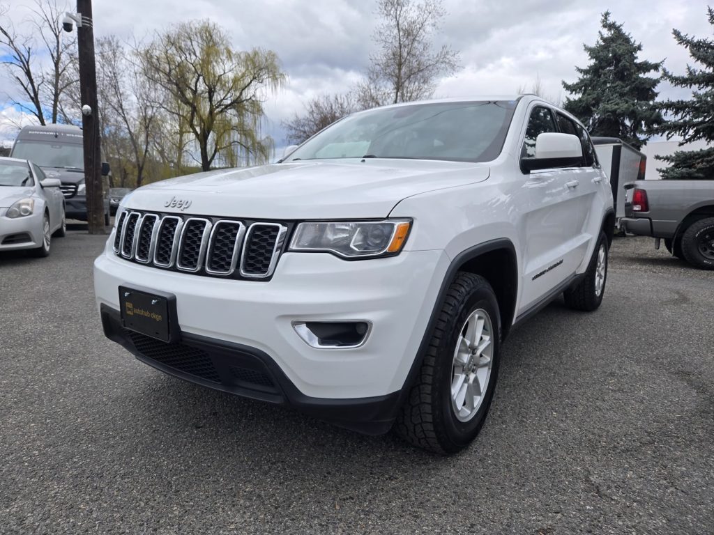 2020 Jeep Grand Cherokee Larado